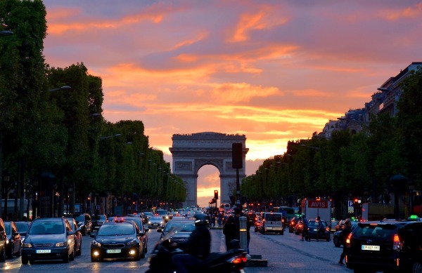 parigi_-_champ_Elisee