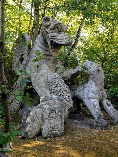 bomarzo-3699593_640