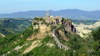civita-di-bagnoregio-2286541_640