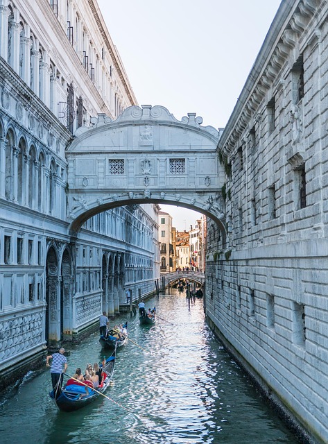 Venezia_-_bridge